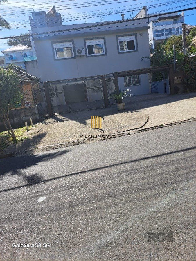 CASA MISTA NA JOSE GERTUM COM 379M2 E 170 LOCAVEL