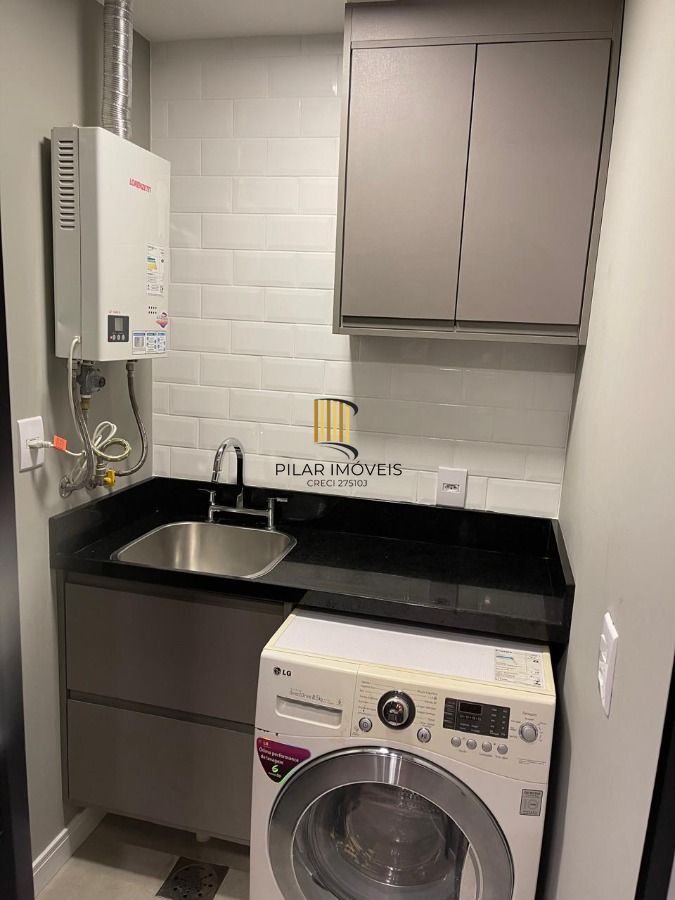 Apartamento 2 dormitórios no bairro Jardim Carvalho