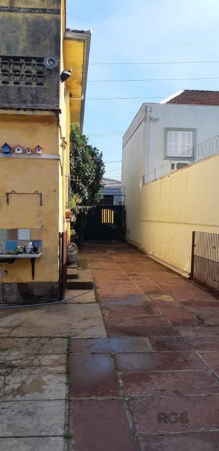 Casa para venda na Avenida Patria, São Geraldo, para fins residenciais ou comerciais, com aproximadamente 300 m²,