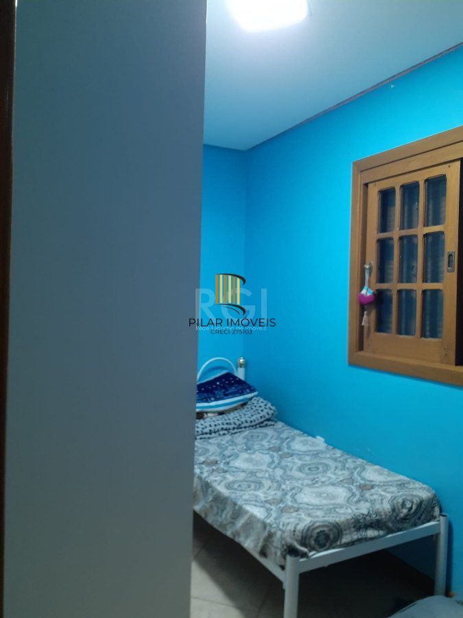 Casa para Venda - 160m², 3 dormitórios, sendo 1 suites, 4 vagas - Querência
