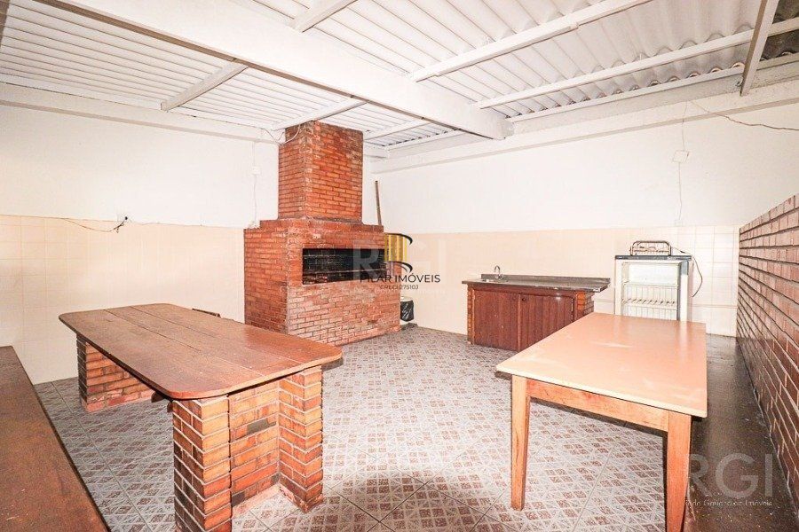 Apartamento para Venda - 99m², 3 dormitórios, 1 vaga - Rio Branco