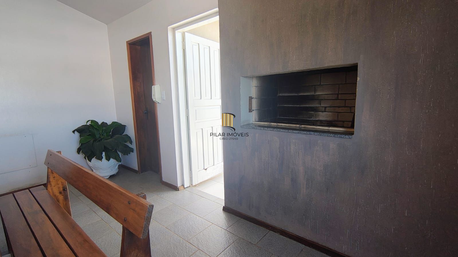 Cobertua à venda em Dois Irmãos/RS