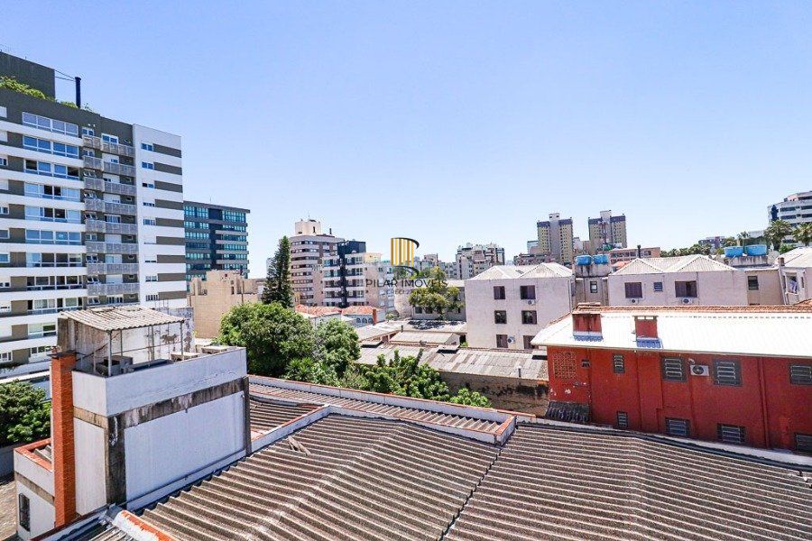 Apartamento para Venda - 172.8m², 3 dormitórios, sendo 1 suites, 1 vaga - Menino Deus