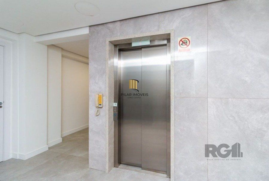 Apartamento 2 dormitórios no bairro Passo da Areia
