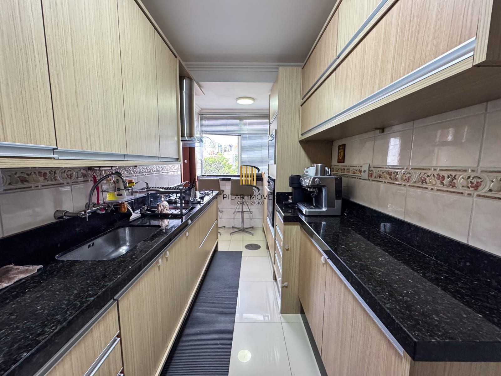 Apartamento com cobertura - bairro área privativa 146 m² - 2 dormitórios - vaga