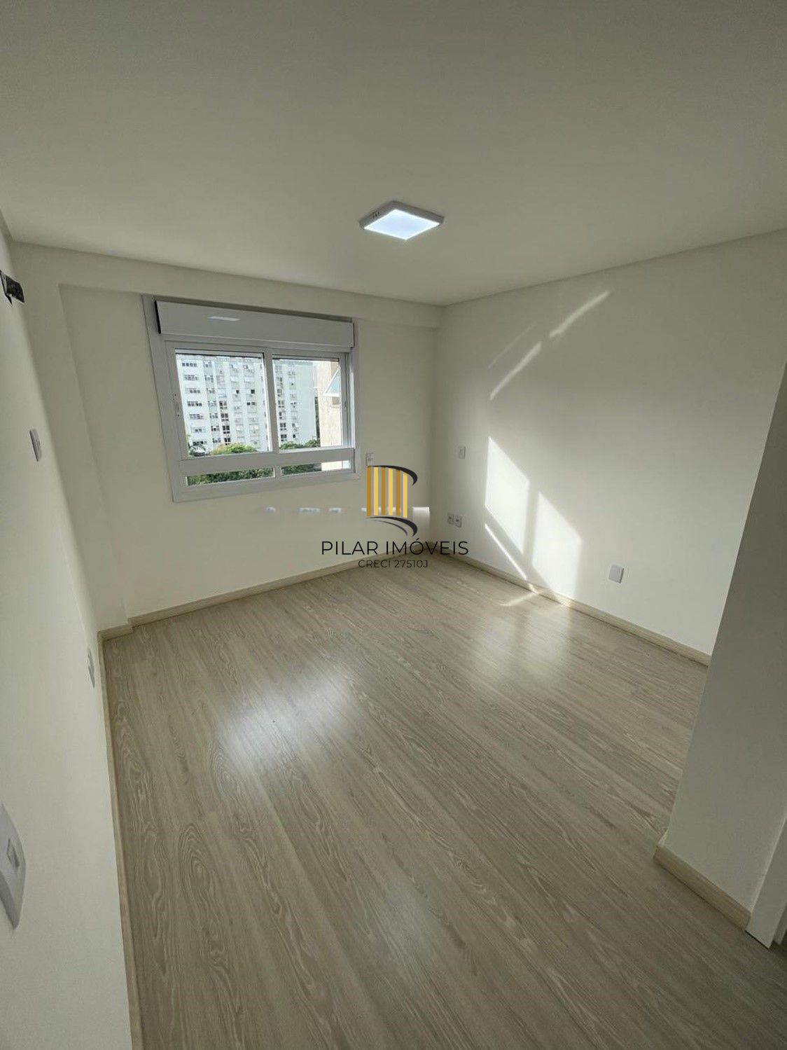 Apartamento novo com 45m², com 1 dormitório, 1 vaga - bairro Menino Deus