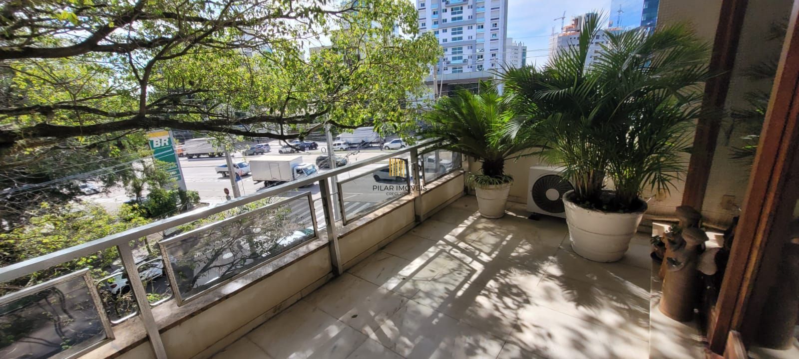 VENDA APARTAMENTO 3 DORMITÓRIOS, SACADA ABERTA, SUITE,  257,00 m² PRIVATIVOS 2 VAGAS, BELA VISTA