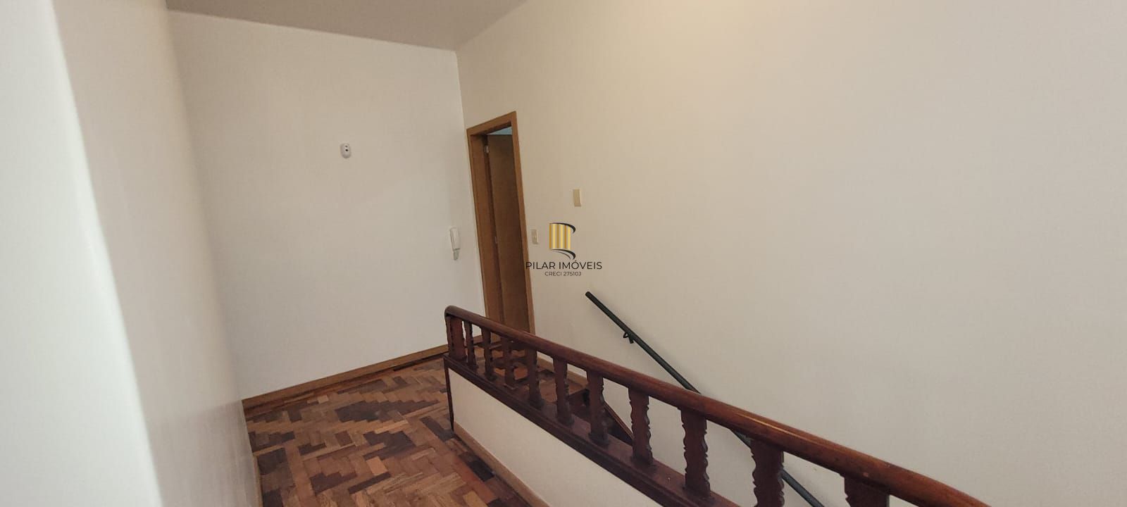 Casa 4 quartos reformada na Rua Andre Poente, residencial com potencial para comercial Próximo Hospital Moinhos de Vento