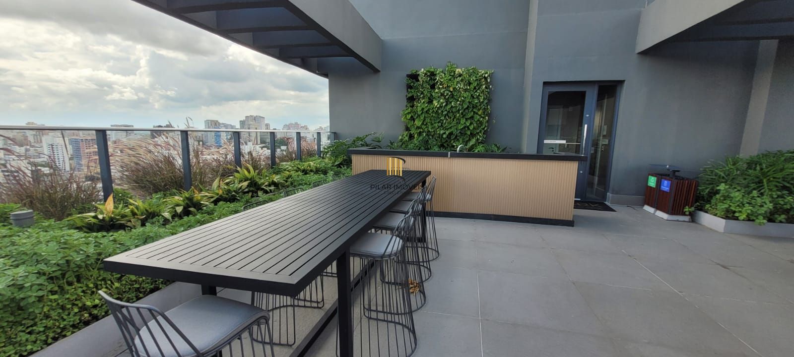 Apartamento para Venda, 3  suites, 3 vagas , 143.23m² privativos,  Lareira e Churrasqueira - INFRA COMPLETA  Rio Branco Porto Alegre RS