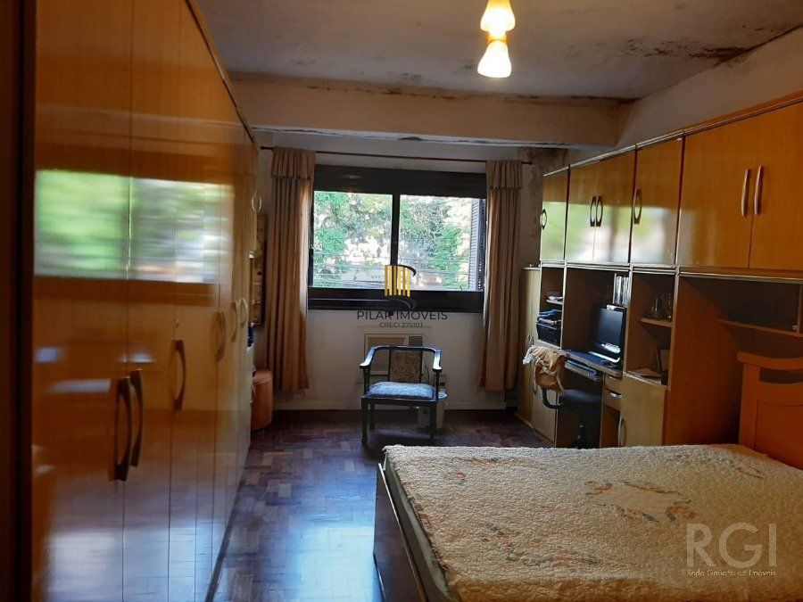 Casa para Venda - 136.6m², 4 dormitórios, 2 vagas - Rio Branco