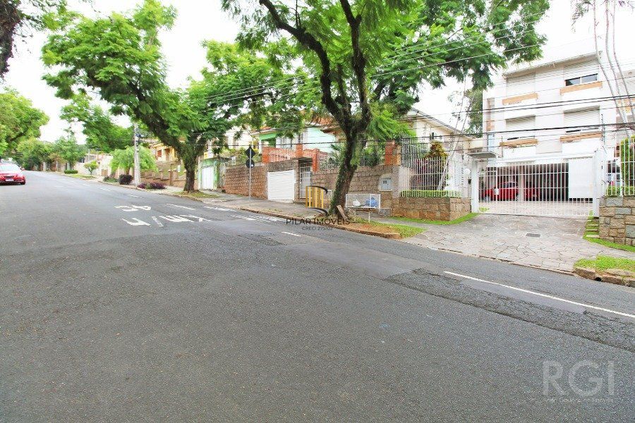 VENDA APARTAMENTO 1 DORM , amplo, Próximo Puc, 1 vaga garagem rotativa