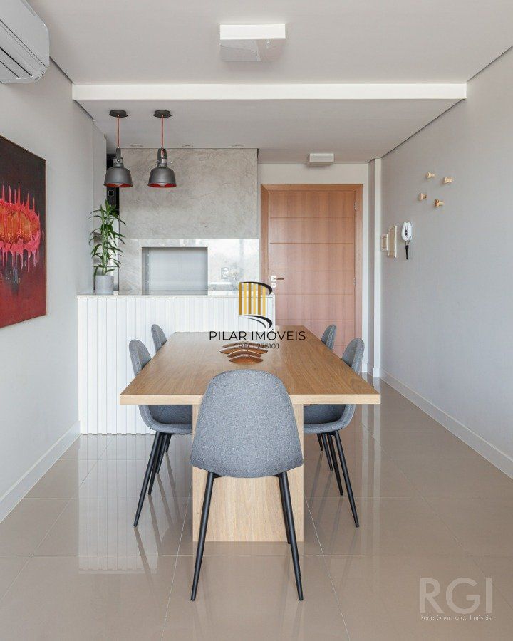 Apartamento 2 Dormitório(s) Bairro Atlântida