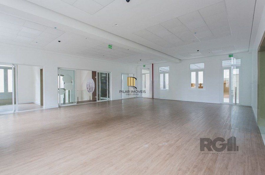 Sala Comercial 1 dormitório no bairro Independência