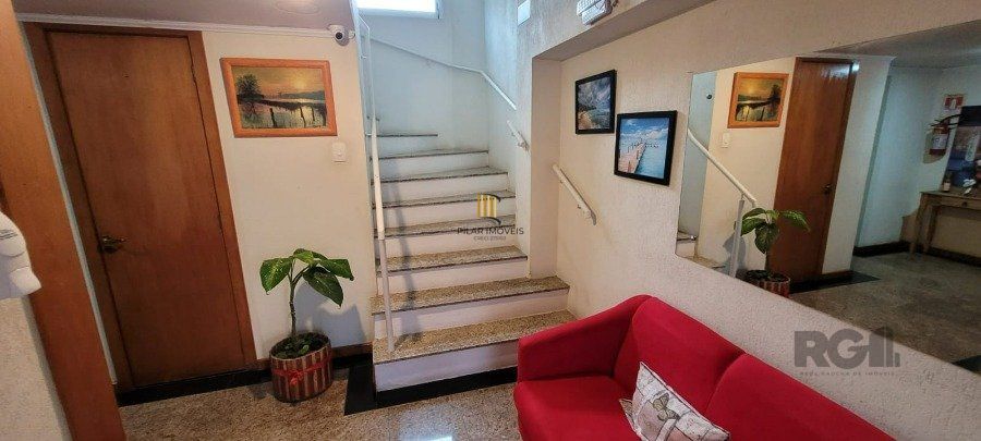 Apartamento com 2 dormitórios  churrasqueira 1 vaga bairro Santana - Porto Alegre, área de 60 m²