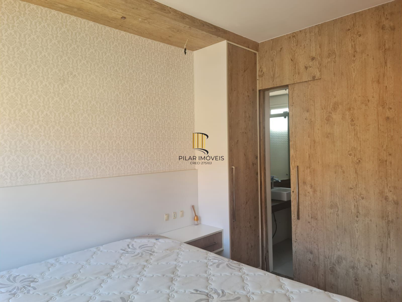 Casa em condominio no bairro Cristal