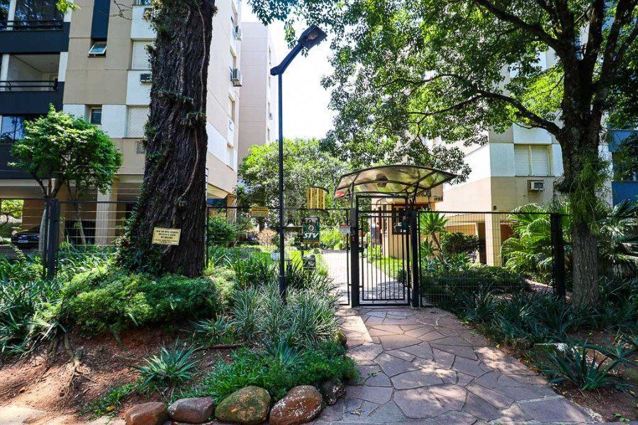 Apartamento para Venda - 73.22m², 2 dormitórios, sendo 1 suites, 1 vaga - Mont Serrat