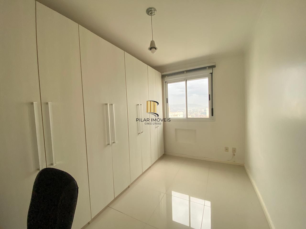 Apartamento de 61 m², com 2 dormitórios, 2 banheiros e 1 vaga no bairro Protásio Alves, Porto Alegre