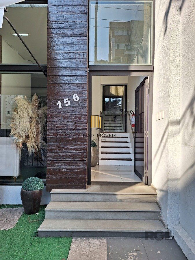 Casa Comercial 3 dormitórios no bairro Menino Deus - Pilar Imóveis