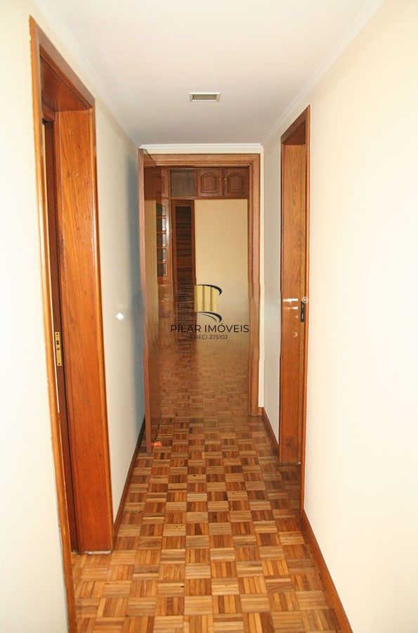 Apartamento 3 dormitórios, sendo 1 suites, 2 vagas - Mont Serrat