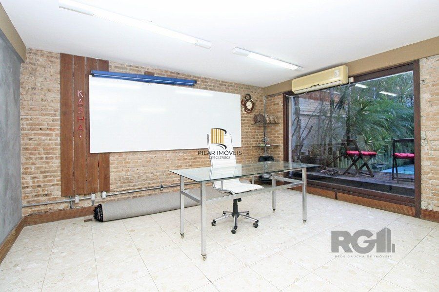 Casa Comercial Bairro Petrópolis