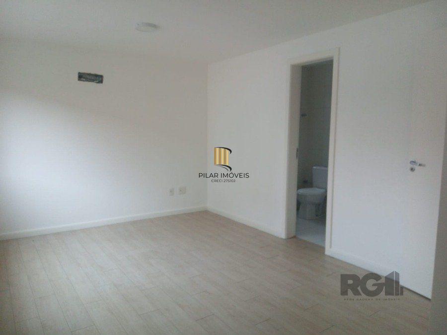 Apartamento garden com 2 suítes, lavado, área de serviço. um pátio enorme muito ensolarado.com 123,34m² de área privativa, 2 vagas