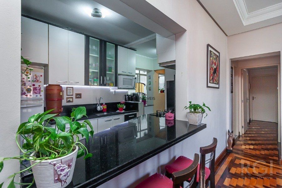 Apartamento para Venda - 93.06m², 3 quartos, Cidade Baixa