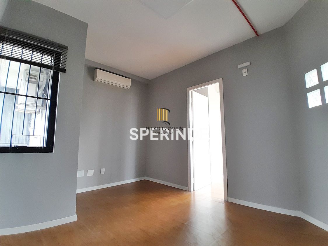 Sala comercial na Av Carlos Gomes, 39m², garagem, portaria