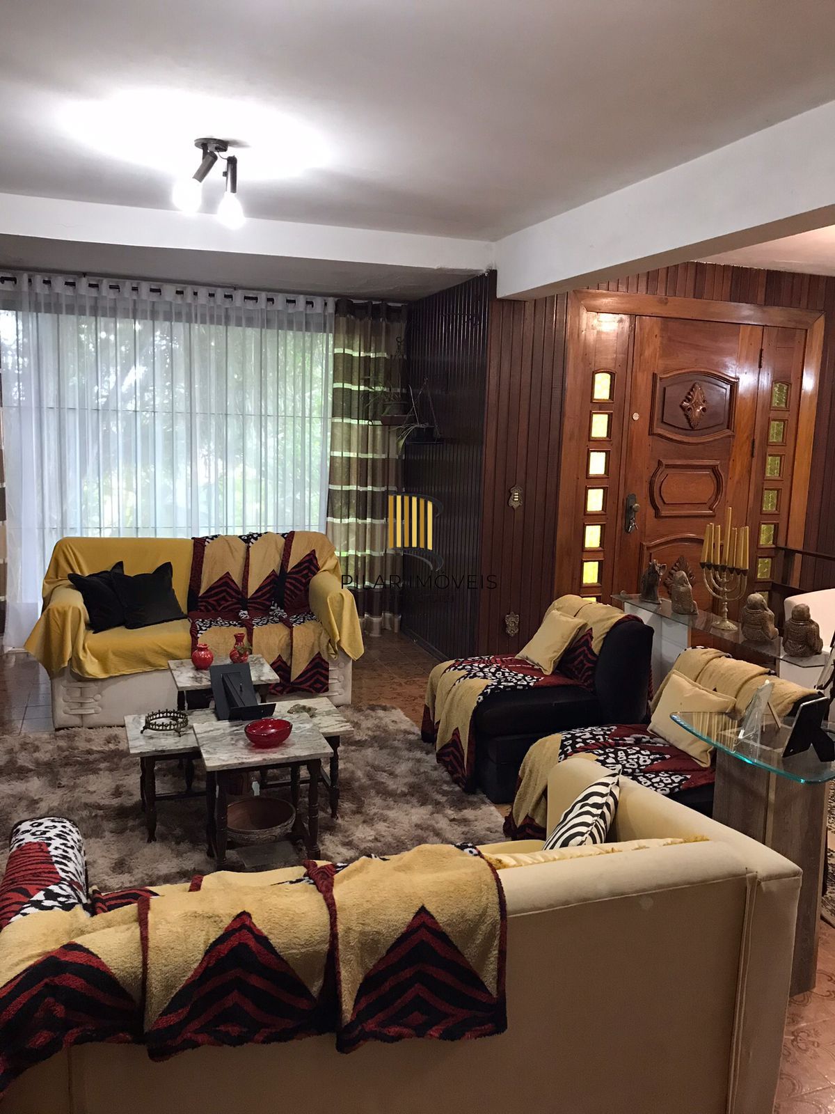 Casa 4 dormitórios no bairro Santa Tereza