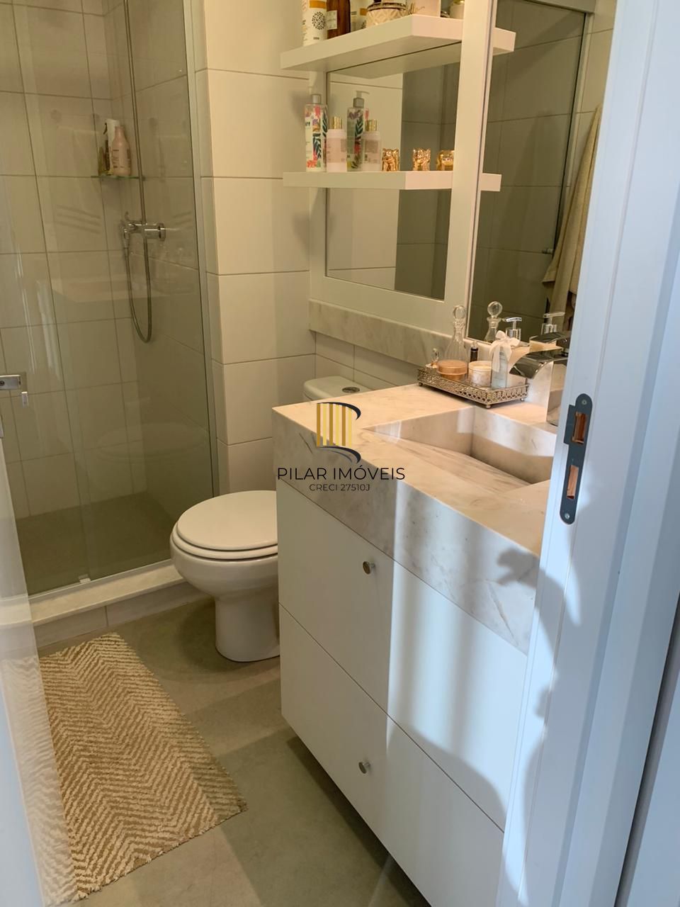 VENDA APARTAMENTO 1 QUARTO LIVING COM SACADA  DECORADO ANDAR ALTO ENSOLARADO 1 VAGA