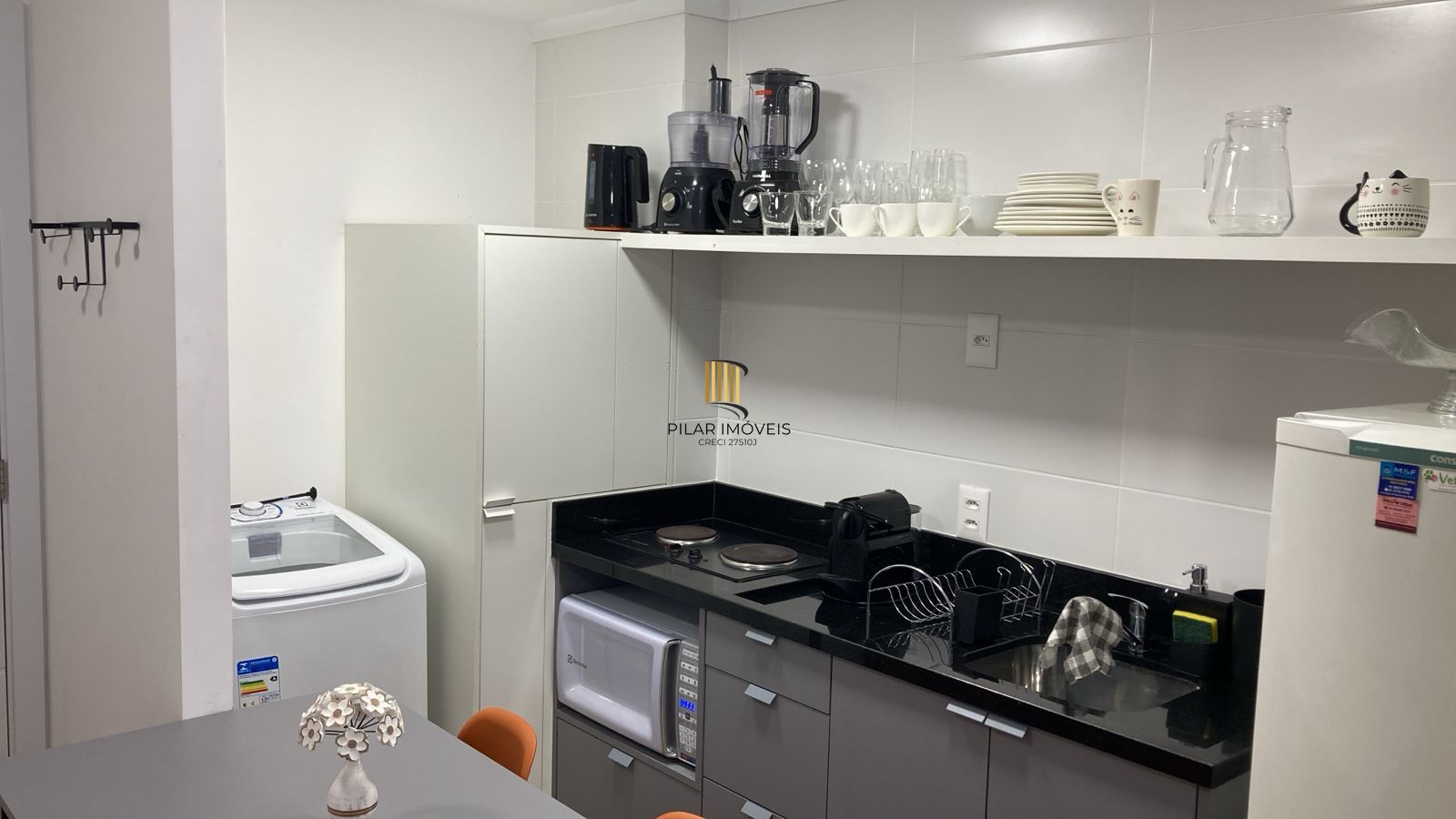 Apartamento Garden, 1 quarto,  todo mobiliado, próximo a Redenção bem arejado e iluminado.