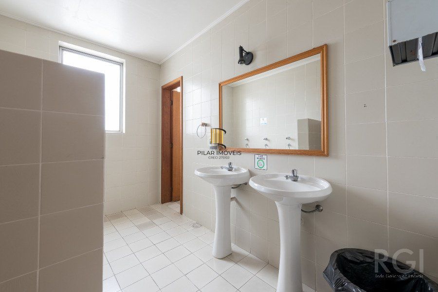 Predio para Venda - 2203.23m², 0 dormitórios, 30 vagas - São João