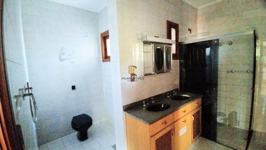 Casa 4 dormitórios no bairro Jardim Lindóia