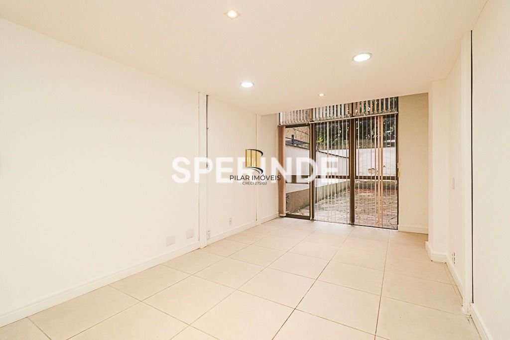 Excelente sala duplex com 56,40 m² na Rua Felipe Camarão - Bom fim