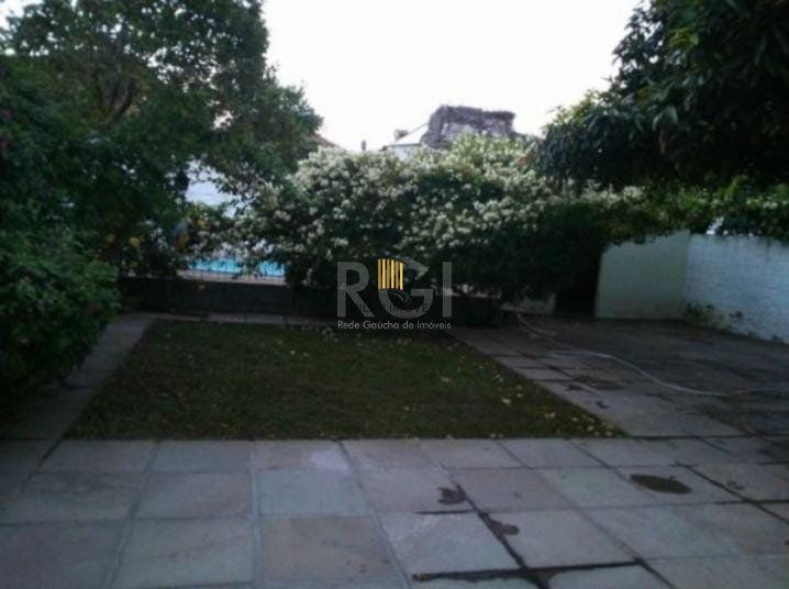 Casa para Venda - 200m², 3 dormitórios, sendo 3 suites, Jardim Botânico