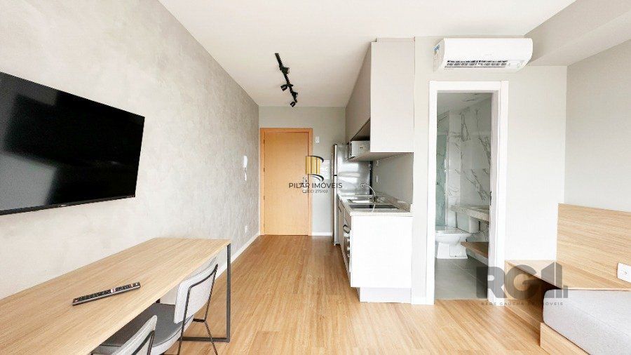 Apartamento para Venda - 29m², 1 quarto, 1 vaga - Petrópolis