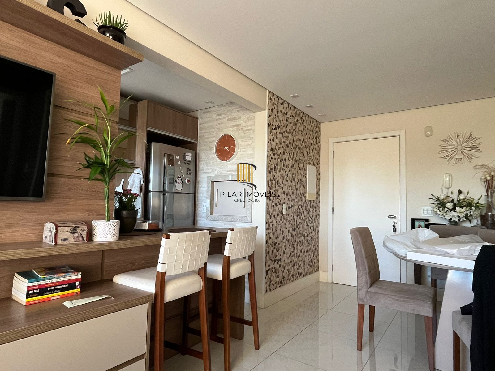 Lindo apto.de 02 dorms, 01 suite, cond.Viva Vida Clube Moinho,São João