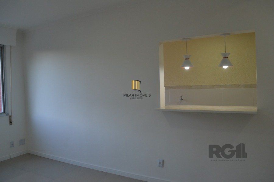APARTAMENTO 1 DORMITÓRIO TODO REFORMADO