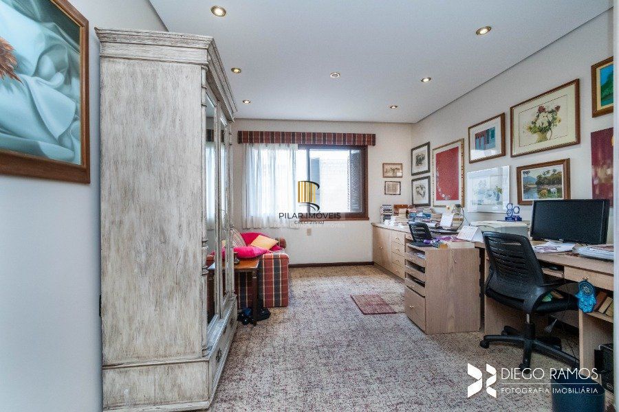 Apartamento para Venda - 305.46m², 3 dormitórios, sendo 3 suites, 4 vagas - Mont Serrat