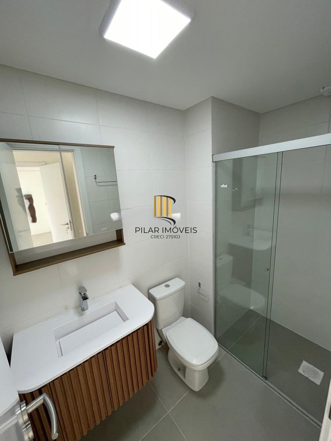 Apartamento novo com 45m², com 1 dormitório, 1 vaga - bairro Menino Deus