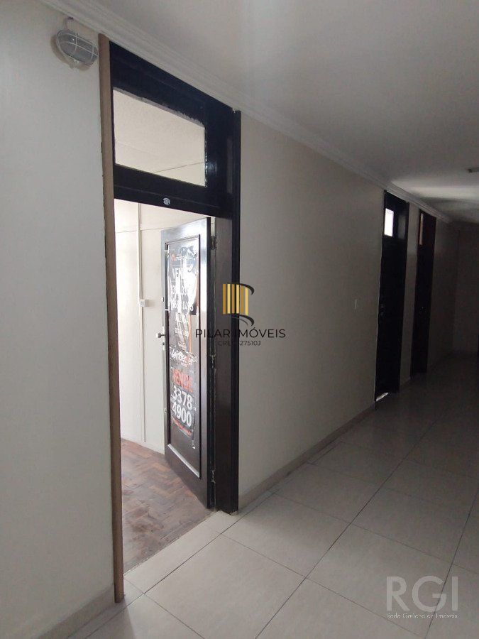 Conjunto/Sala para Venda - 61m², 0 dormitórios, Centro Histórico