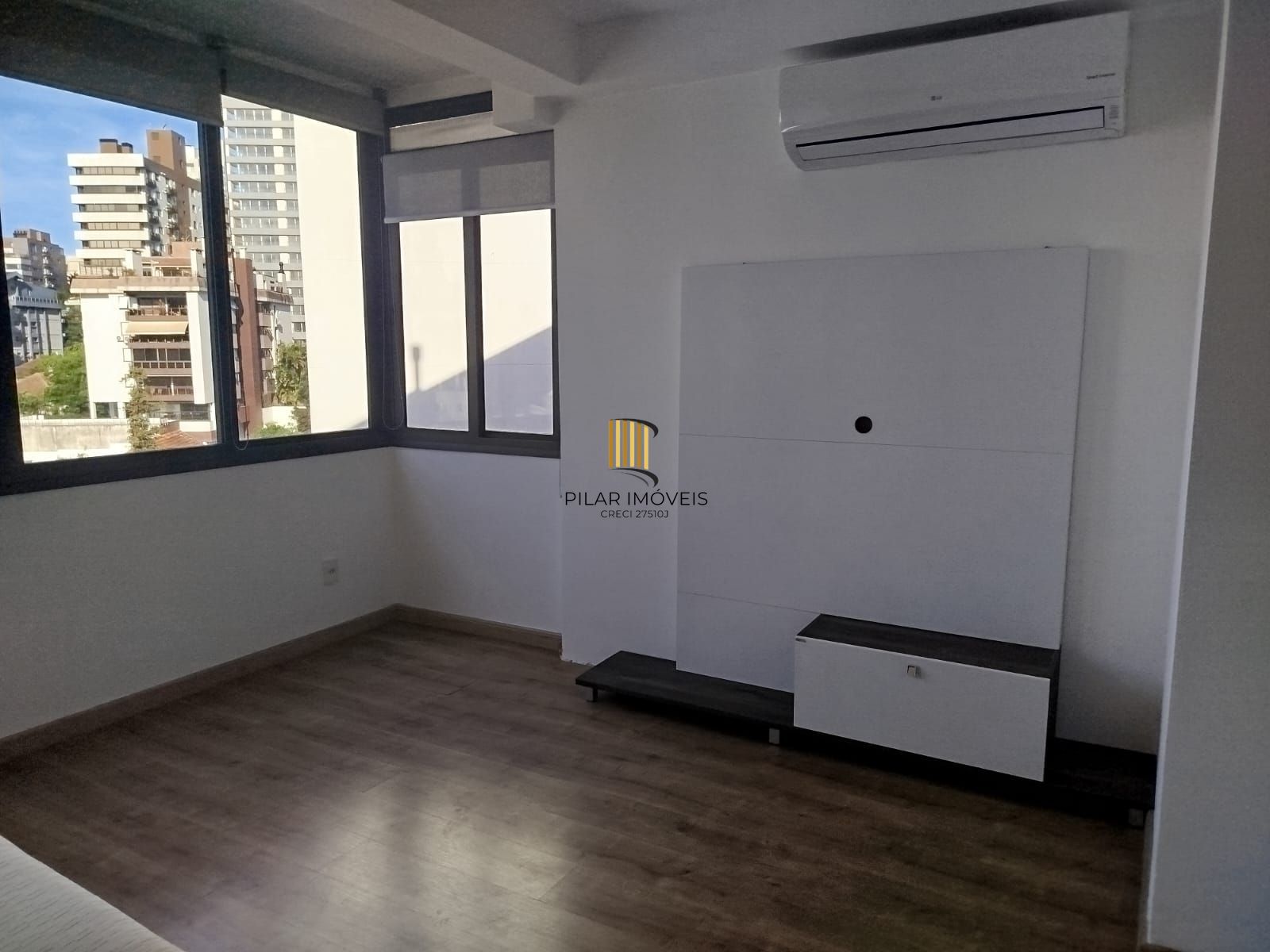 BLACK FRIDAY - Ótimo apartamento de 1 dormitório perto do Parcão, com elevador e vaga coberta. Prédio com academia, lavanderia e salão de festas.