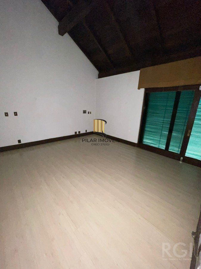 Casa 5 Dormitório(s) Bairro Vila Assunção