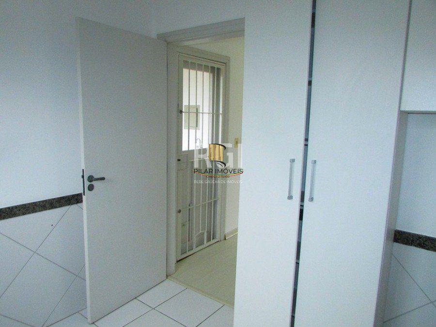 Casa Condominio para Venda - 116m², 3 dormitórios, sendo 1 suites, 2 vagas - Cristal