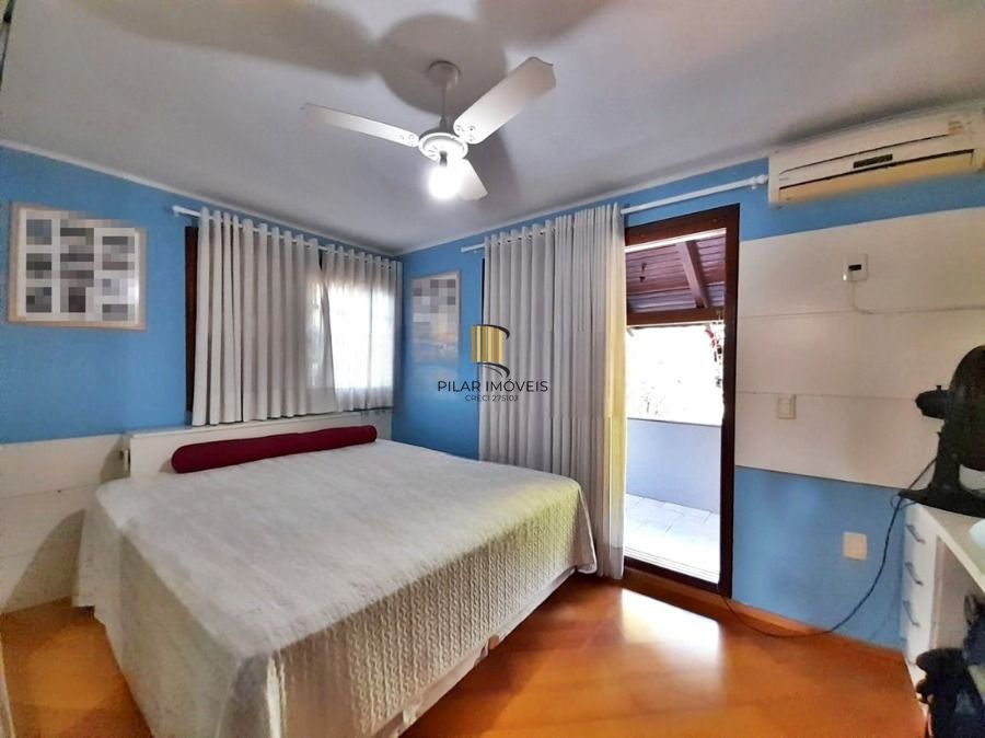 Casa 5 dormitórios no bairro Vila Nova