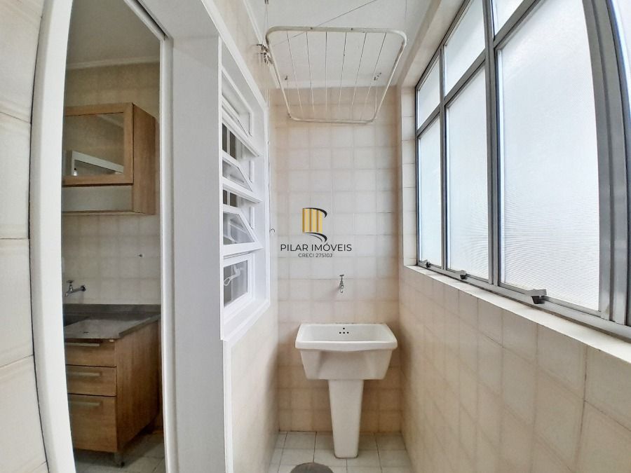 APARTAMENTO 1 DORMITORIO COM 46,59 M2 UMA VAGA GARAGEM