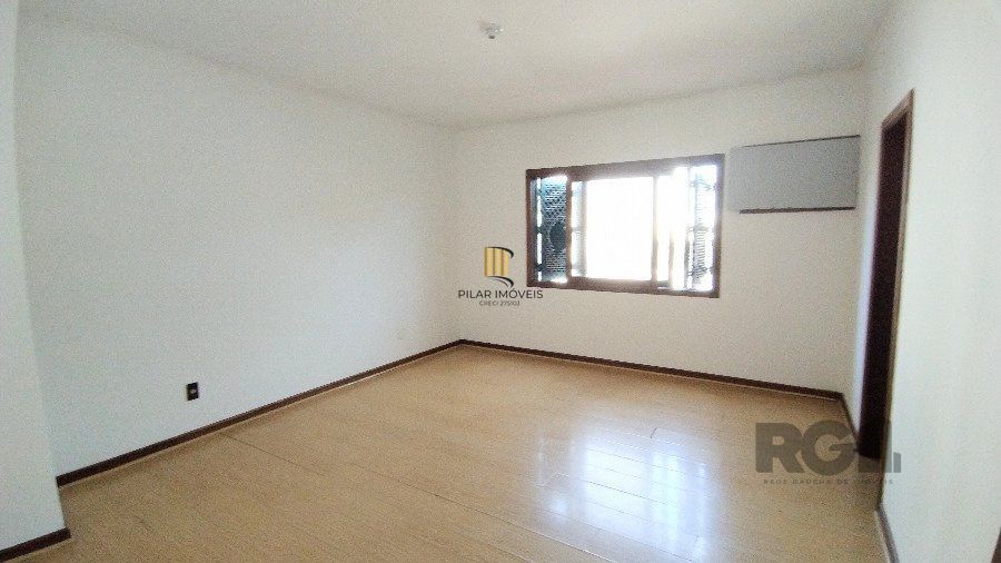 Casa 4 dormitórios no bairro Jardim Lindóia