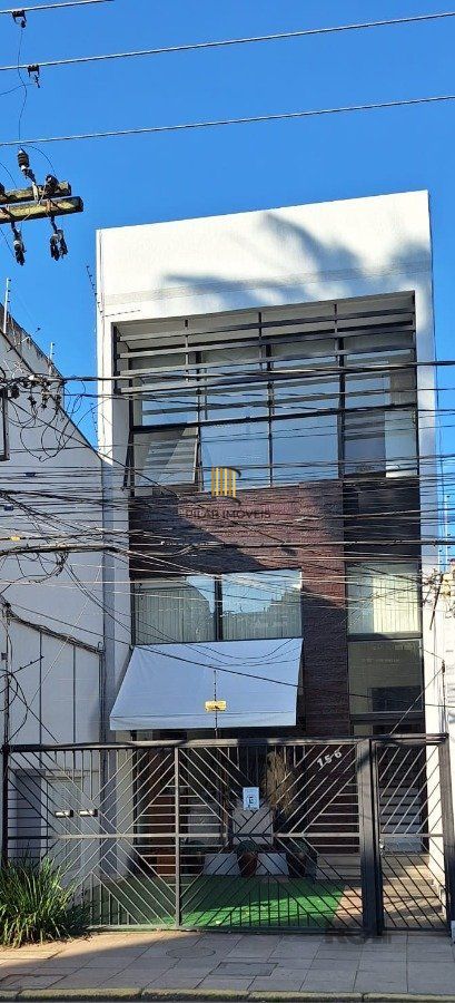 Casa Comercial 3 dormitórios no bairro Menino Deus