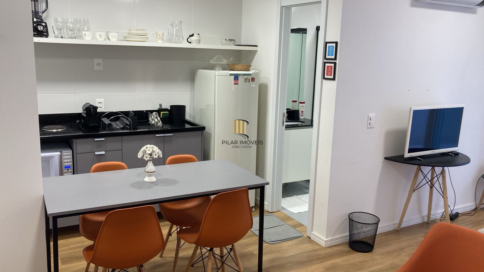 Apartamento Garden, 1 quarto,  todo mobiliado, próximo a Redenção bem arejado e iluminado.