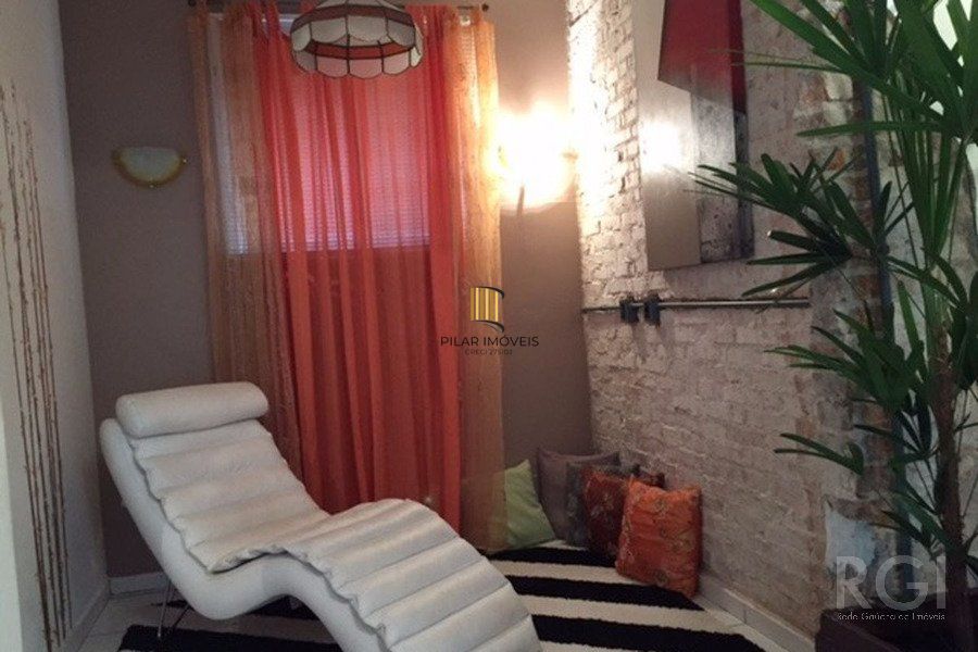 Apartamento para Venda - 79.27m², 4 dormitórios, Menino Deus