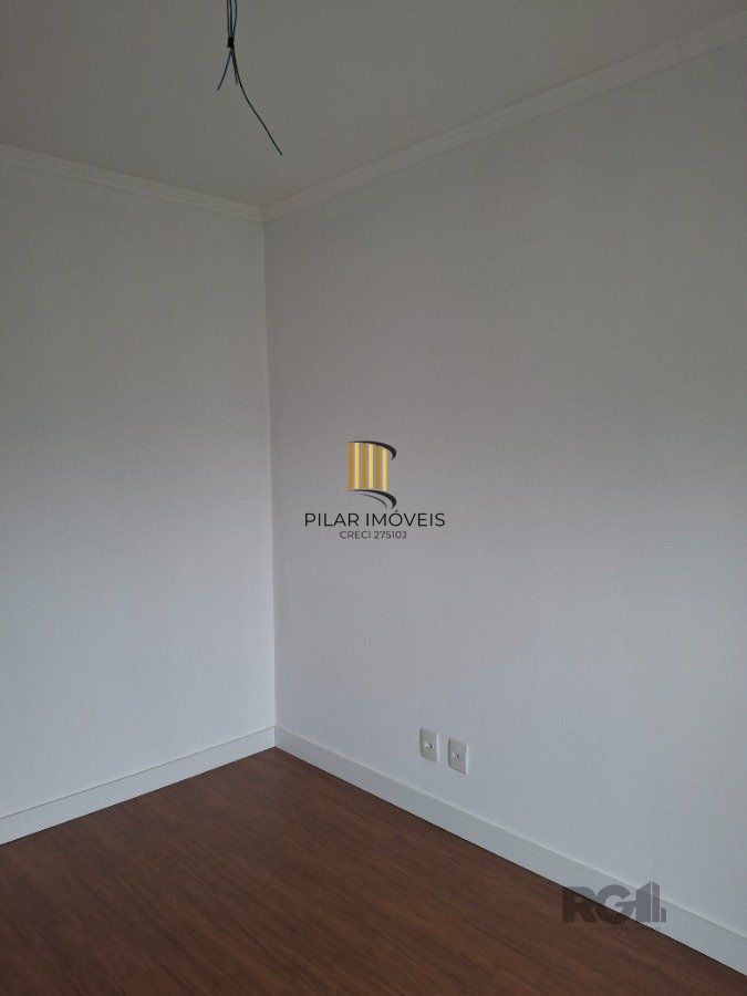 Apartamento 2 dormitórios no bairro Lomba do Pinheiro